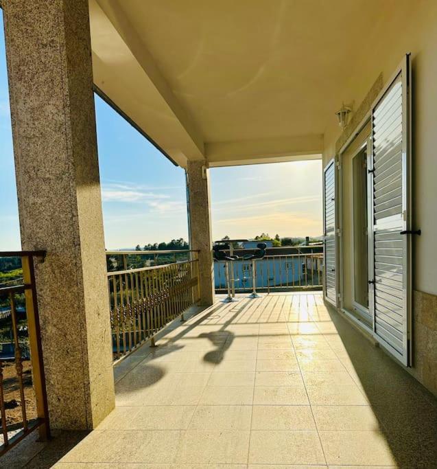 Reis House Villa Torre de Dona Chama Bagian luar foto