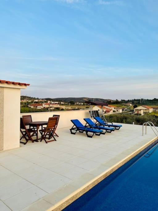 Reis House Villa Torre de Dona Chama Bagian luar foto